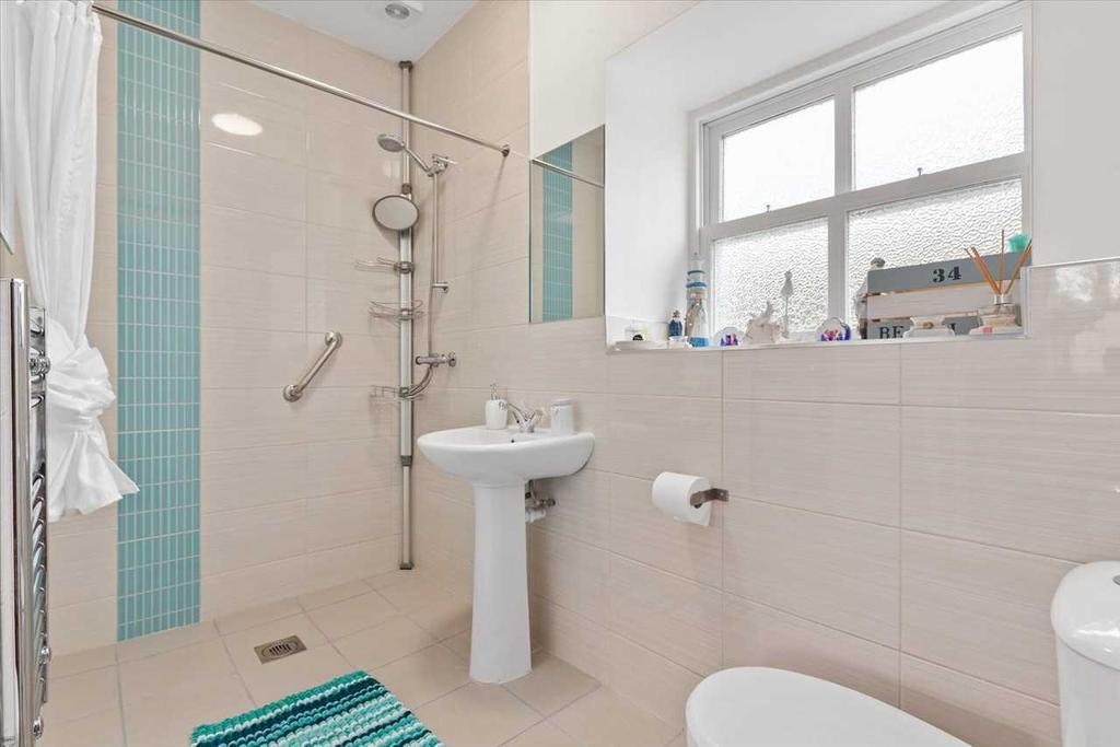 En Suite Wet Room