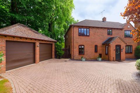 5 bedroom detached house for sale - Cottage Gardens, Great Billing, Northampton NN3 9YW
