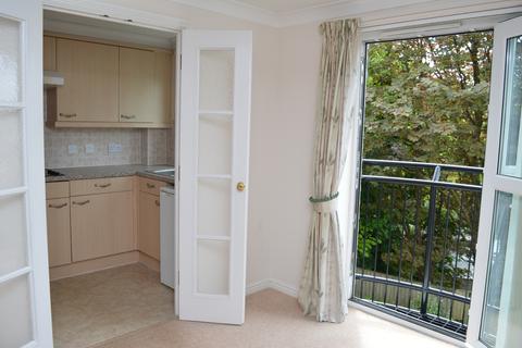 2 bedroom flat for sale - St Johns Court, Abbey Rise, Tavistock, PL19 9FD