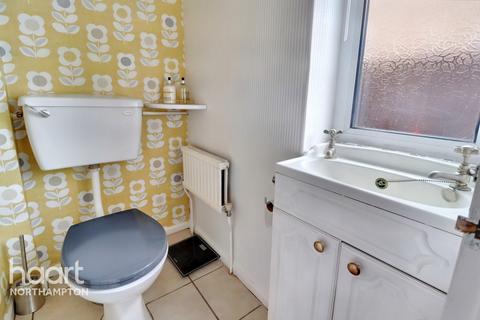 38 Fallow Walk, Northampton, NN2 8DE