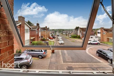 38 Fallow Walk, Northampton, NN2 8DE