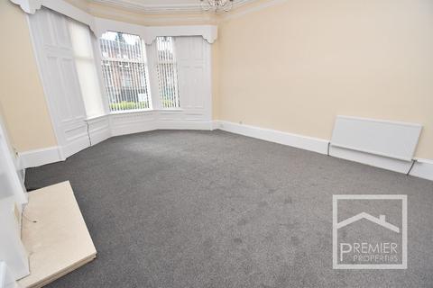 3 bedroom flat for sale - Main Street, Uddingston