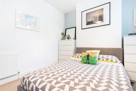 1 bedroom flat to rent, Fallsbrook Road, Furzedown, London, SW16