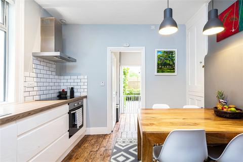 1 bedroom flat to rent, Fallsbrook Road, Furzedown, London, SW16