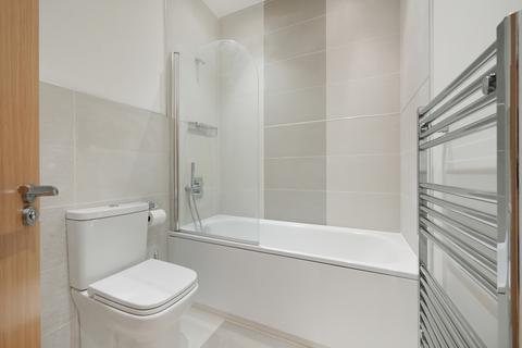 Flat 6, 28 Castlebar Park, London, W5 1BU