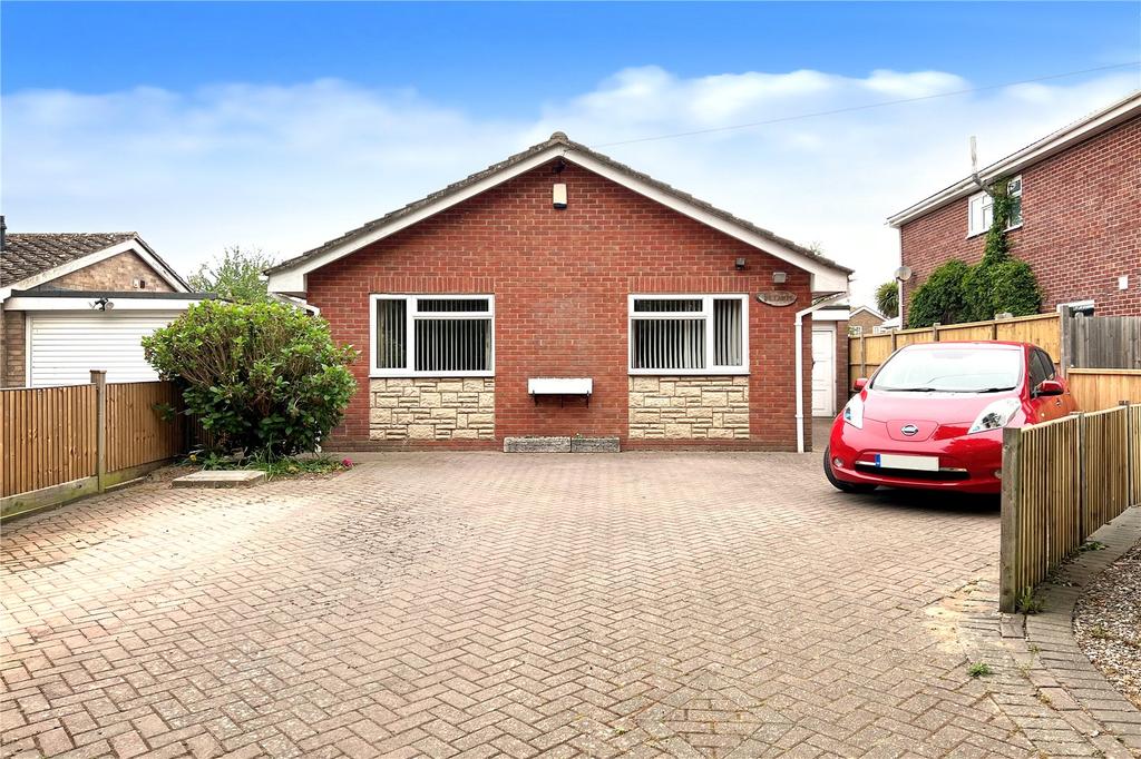 Dappers Lane, Angmering, West Sussex 2 bed bungalow £500,000
