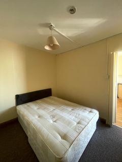1 bedroom flat to rent, Rush Green Road, Romford, Essex, RM7