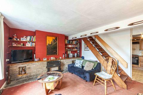 3 bedroom terraced house for sale, Platt Lane, Dobcross, Saddleworth, OL3