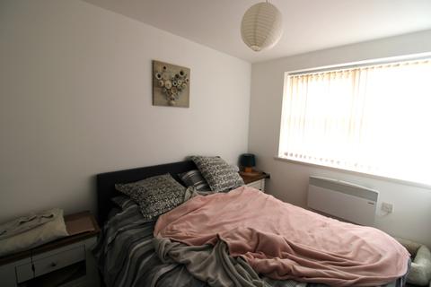 2 bedroom flat for sale - Whingate, Leeds, LS12
