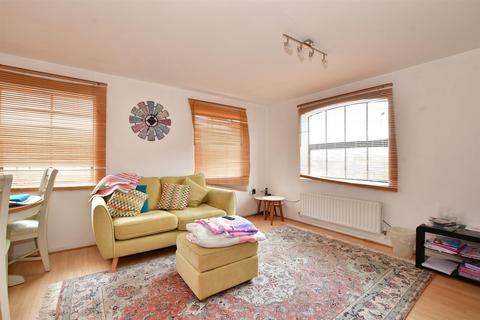 2 bedroom flat for sale, Whitefriars Wharf, Tonbridge, Kent