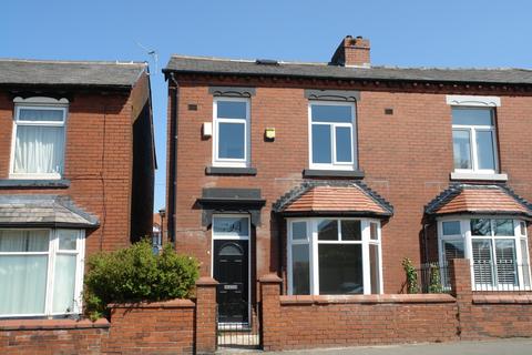 2 bedroom semi-detached house for sale - Rochdale Road, Royton, Oldham
