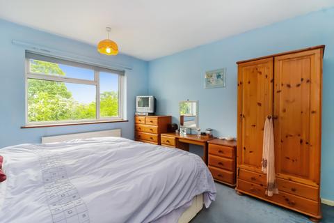 3 bedroom semi-detached house for sale - Leveret Close, Leavesden, Herts, WD25