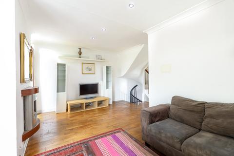 40 Deena Close, London, W3 0HR