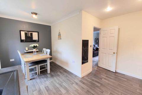 21 Cedar Grove, Brighouse, HD6 4FE