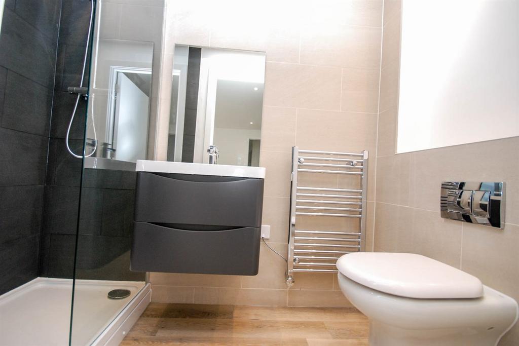 En- Suite