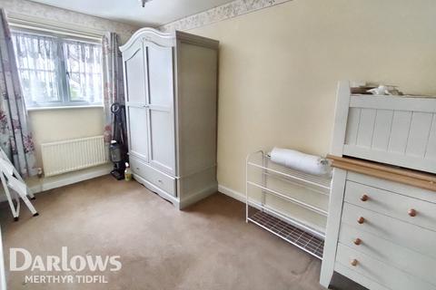 35 Bishops Grove, Merthyr Tydfil, CF47 9LJ