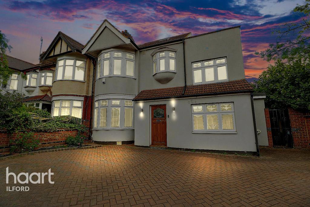 The Drive, Ilford 6 bed end of terrace house for sale £950,000