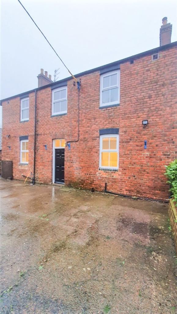 Low Newton Farm, Brasside, Durham 3 bed detached house £1,750 pcm (£