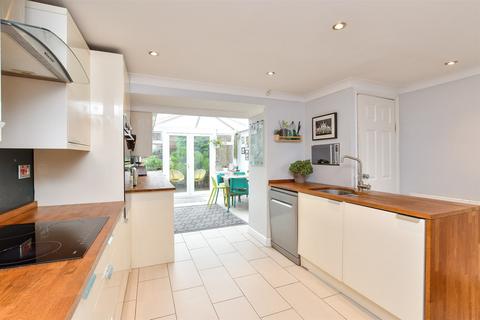 4 bedroom detached bungalow for sale, Warren Road, Woodingdean, Brighton, East Sussex