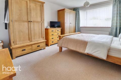 25 Ballater Close, Ipswich, IP1 6LL