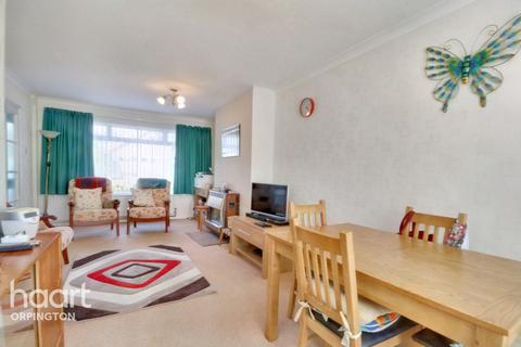 7 Durrant Way, Orpington, BR6 7EH
