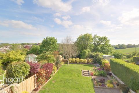 7 Durrant Way, Orpington, BR6 7EH