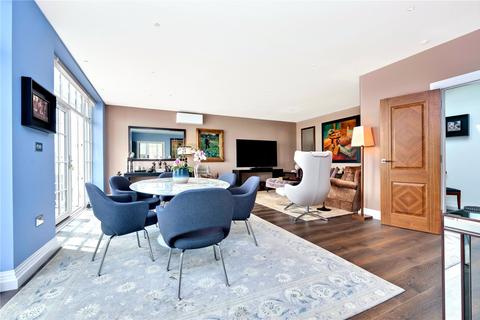 3 bedroom penthouse for sale - Flat 13 Lionsgate, 74 East Street, Farnham, GU9