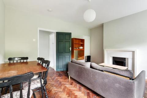 2 bedroom flat for sale - Goldsmith Road, Peckham