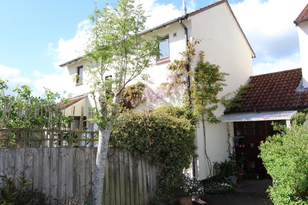 Woodbury, Exeter 3 bed link detached house £365,000