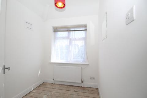 7 Alperton Lane, Perivale, Greenford, UB6 8DH