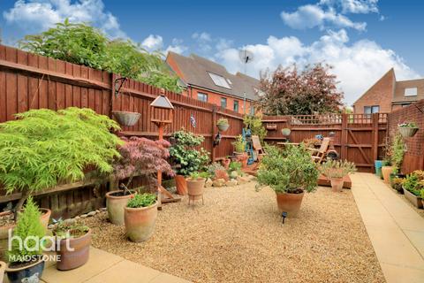3 Darwin Gardens, Maidstone, ME15 9FZ