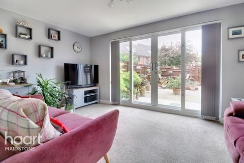 3 Darwin Gardens, Maidstone, ME15 9FZ