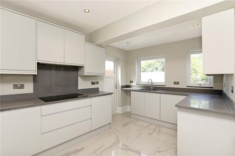 4 bedroom detached house to rent, High Drive, New Malden, KT3