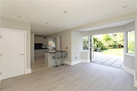 4 bedroom detached house to rent, High Drive, New Malden, KT3