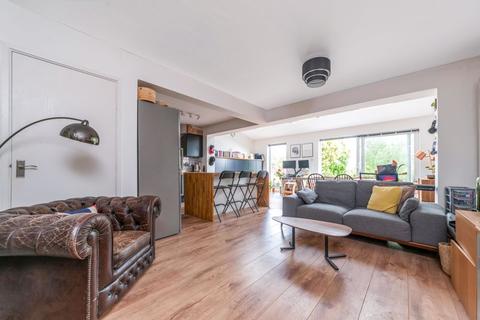 49 Camden Road, Bexley, DA5 3NZ