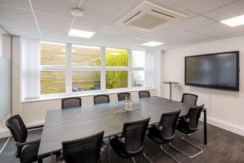 Serviced office to rent, 13-15 George Street,,