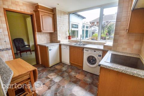 2 Aldred Close, Wickersley, Rotherham, S66 2HY