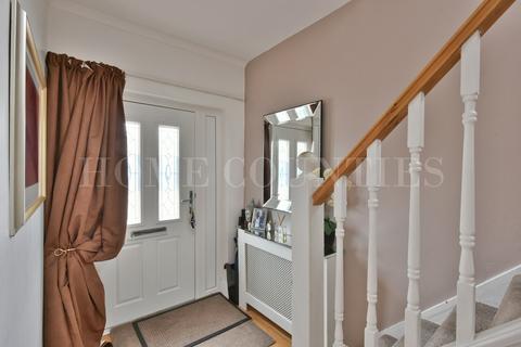 290 Mutton Lane, Potters Bar, EN6 2AU