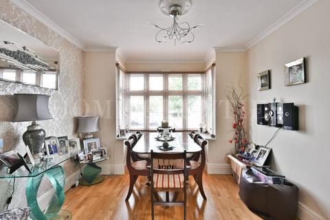 290 Mutton Lane, Potters Bar, EN6 2AU