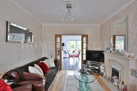 290 Mutton Lane, Potters Bar, EN6 2AU