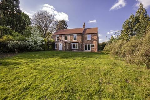 4 bedroom detached house to rent, Ryther, Tadcaster, North Yorkshire, LS24