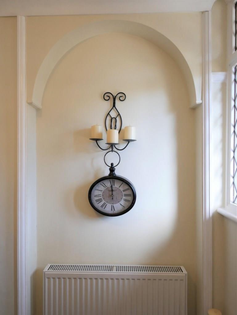 Entrance hall2