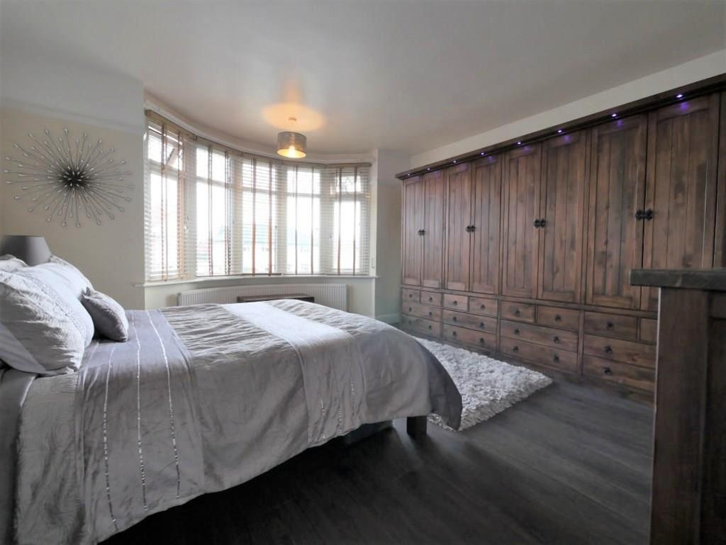 Bedroom1 1