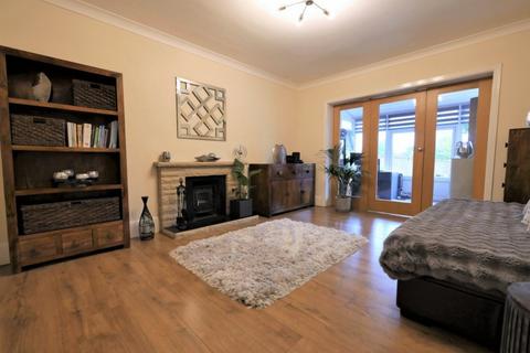 undefined, Henley Road, Ipswich
