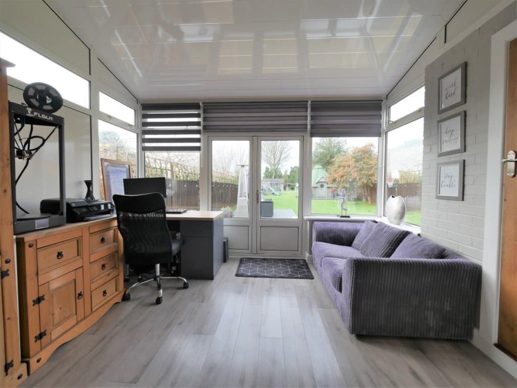 Conservatory style office
