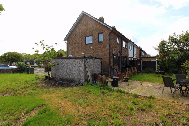 Sandbrook Road, Ainsdale 3 bed semidetached house £140,000