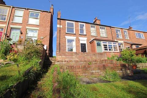 2 bedroom end of terrace house for sale - Grimsby Road, Louth