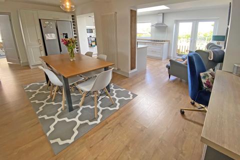 34 Crockwells Road, Exminster, Exeter, EX6 8DQ