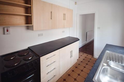 2 bedroom terraced house to rent, Chorlton Road, Birches Head