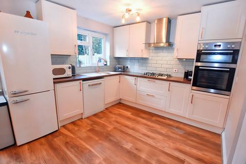 4 bedroom detached house for sale, Stuart Way, Market Drayton